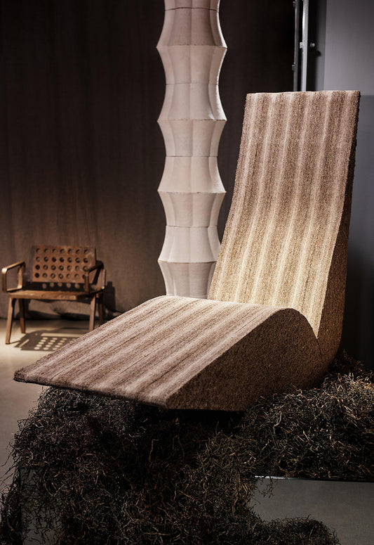 Tom Dixon “Bird Chaise” Chaise lounge in Søuld eelgrass.