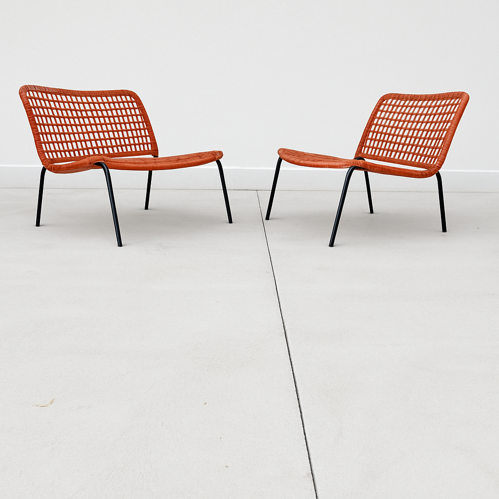 Living Divani Frog Armchair by Piero Lissoni.