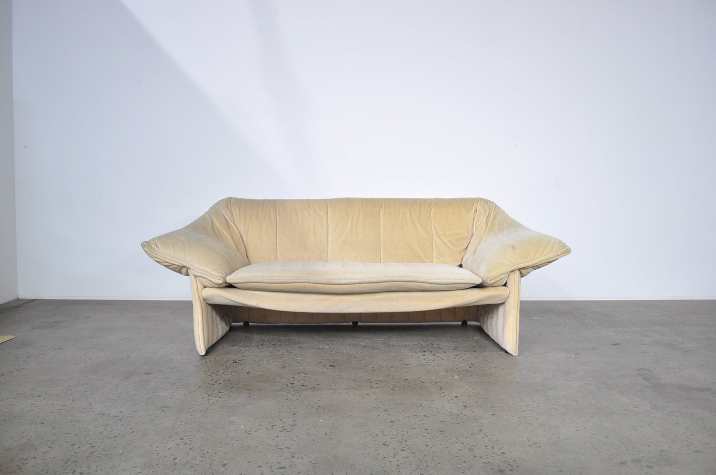 Mario Bellini "le Stelle" Sofa and  lounge chair set. Restoration project.