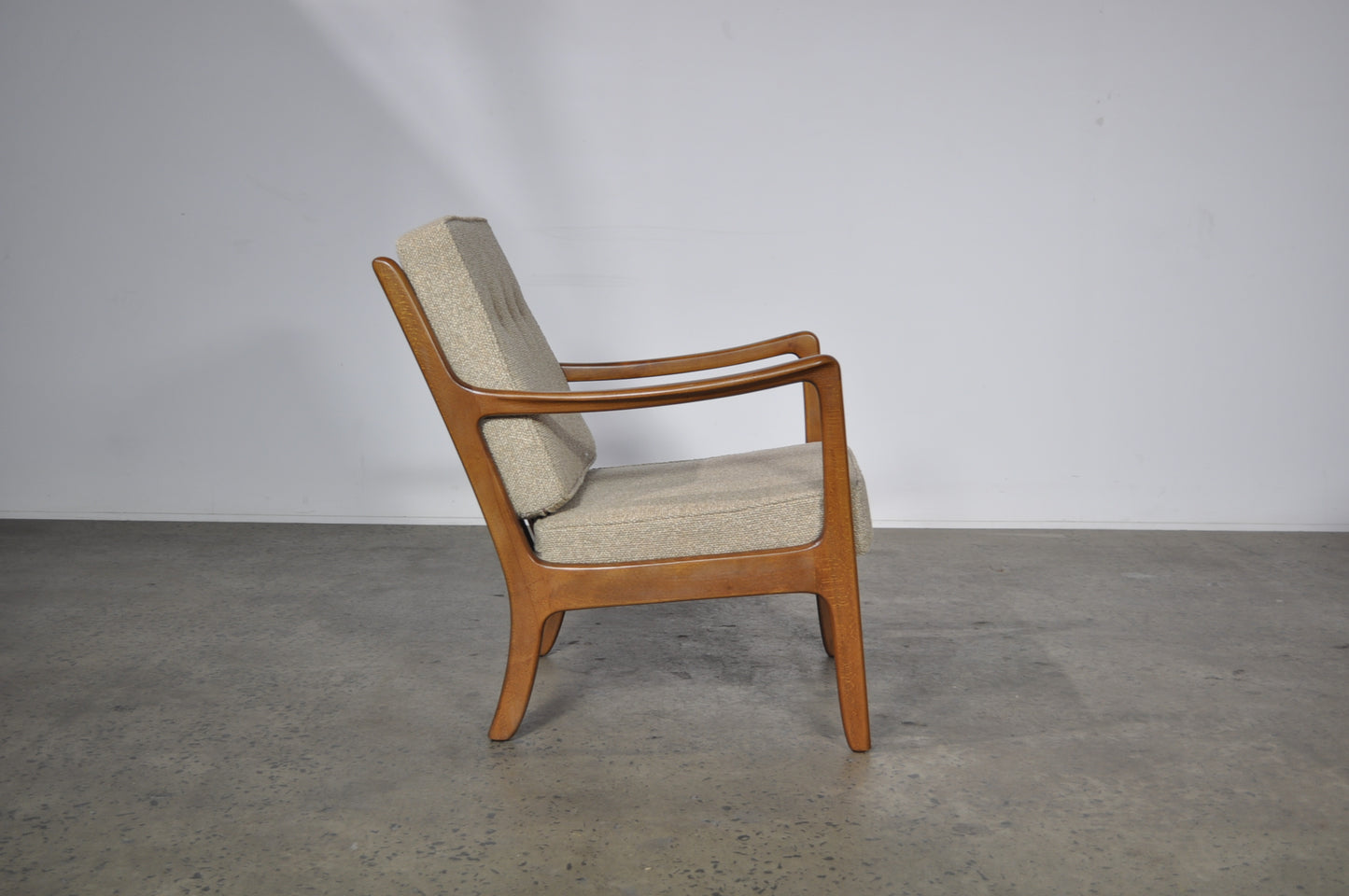 Ole Wanscher 'Senator' Armchair.