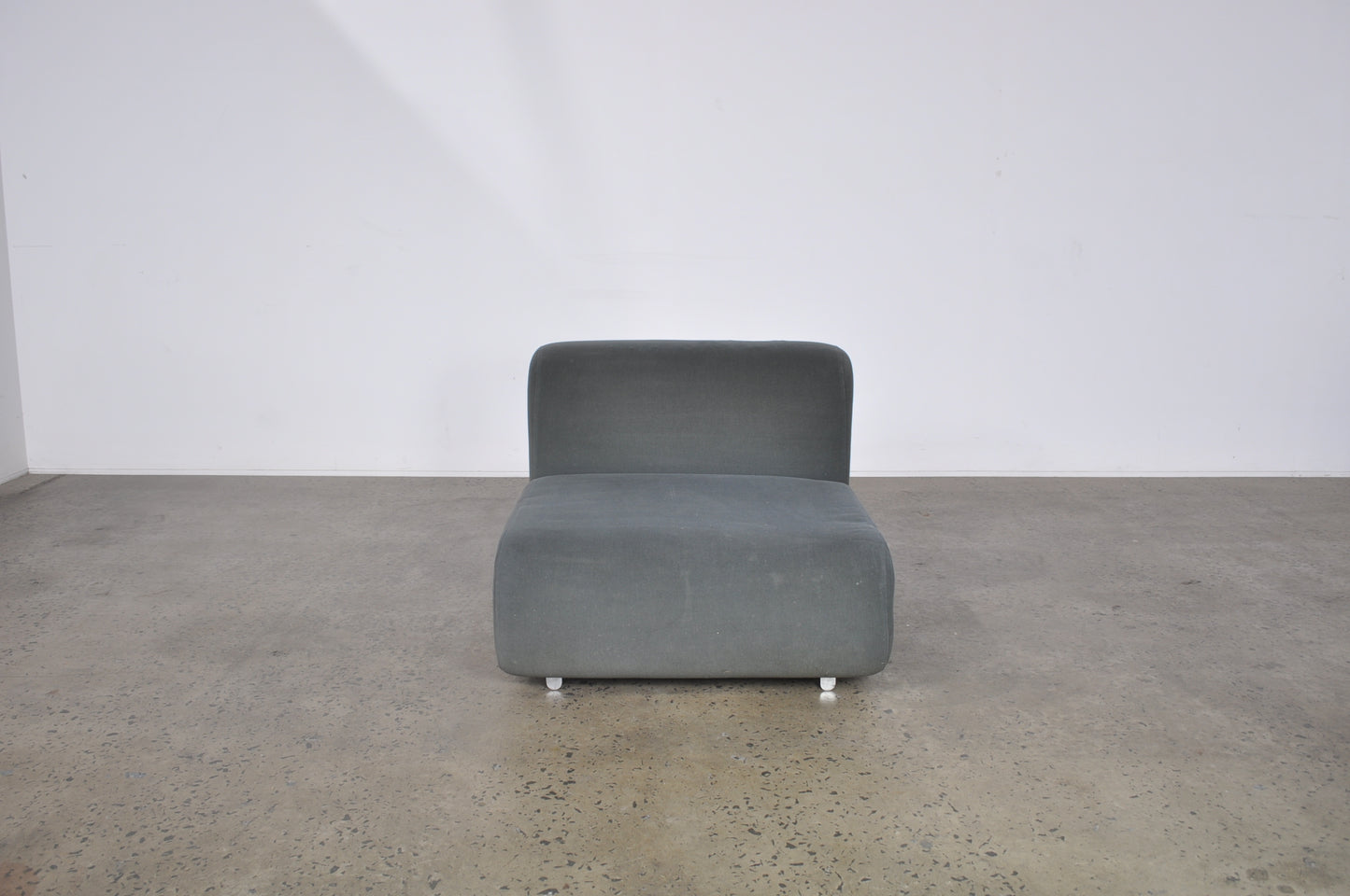 Knoll Suzanne chair by Kazuhide Takahama.