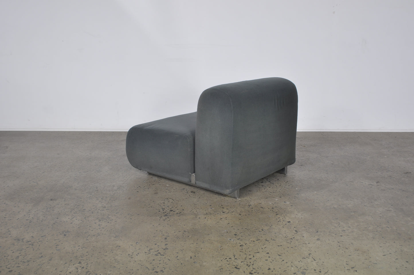 Knoll Suzanne chair by Kazuhide Takahama.