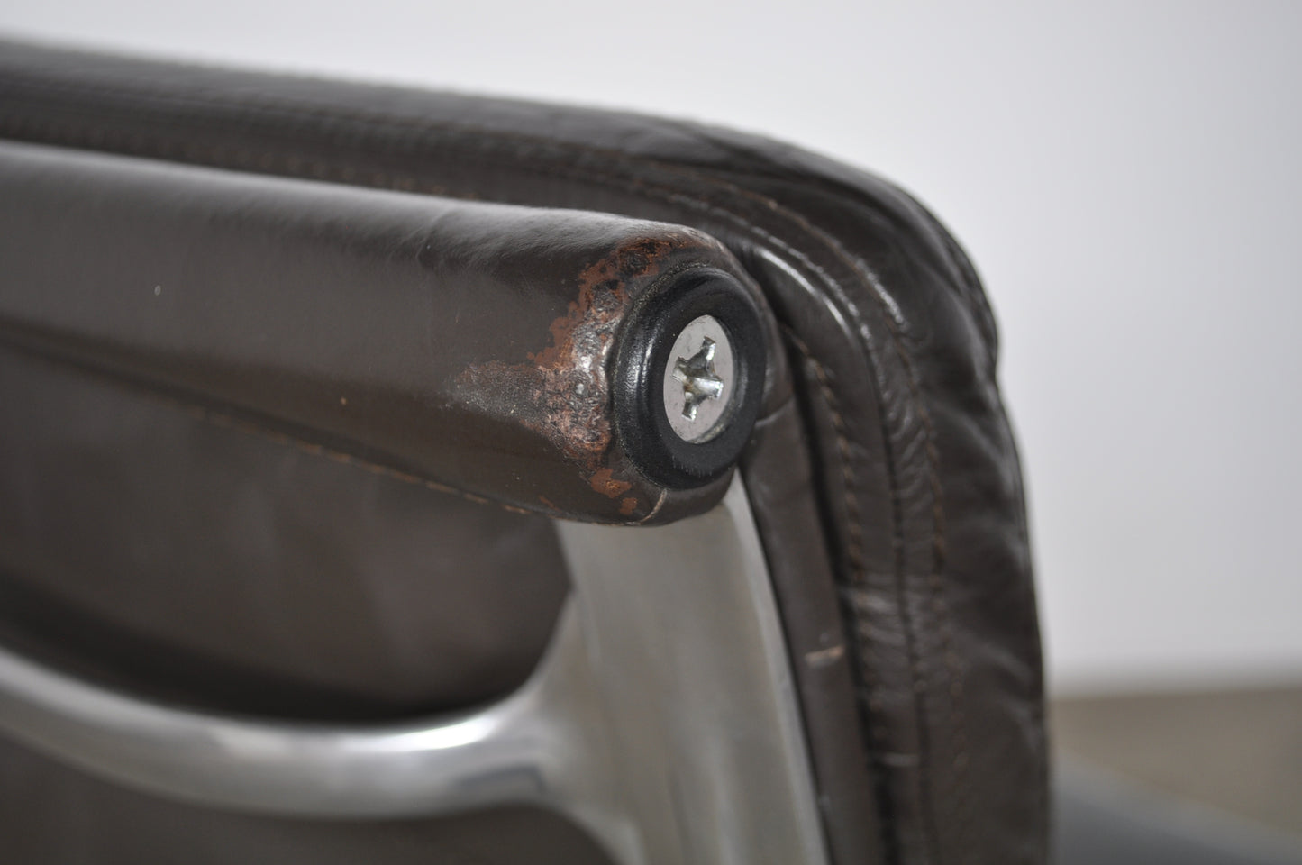 Eames Soft Pad Group Management Chair.
