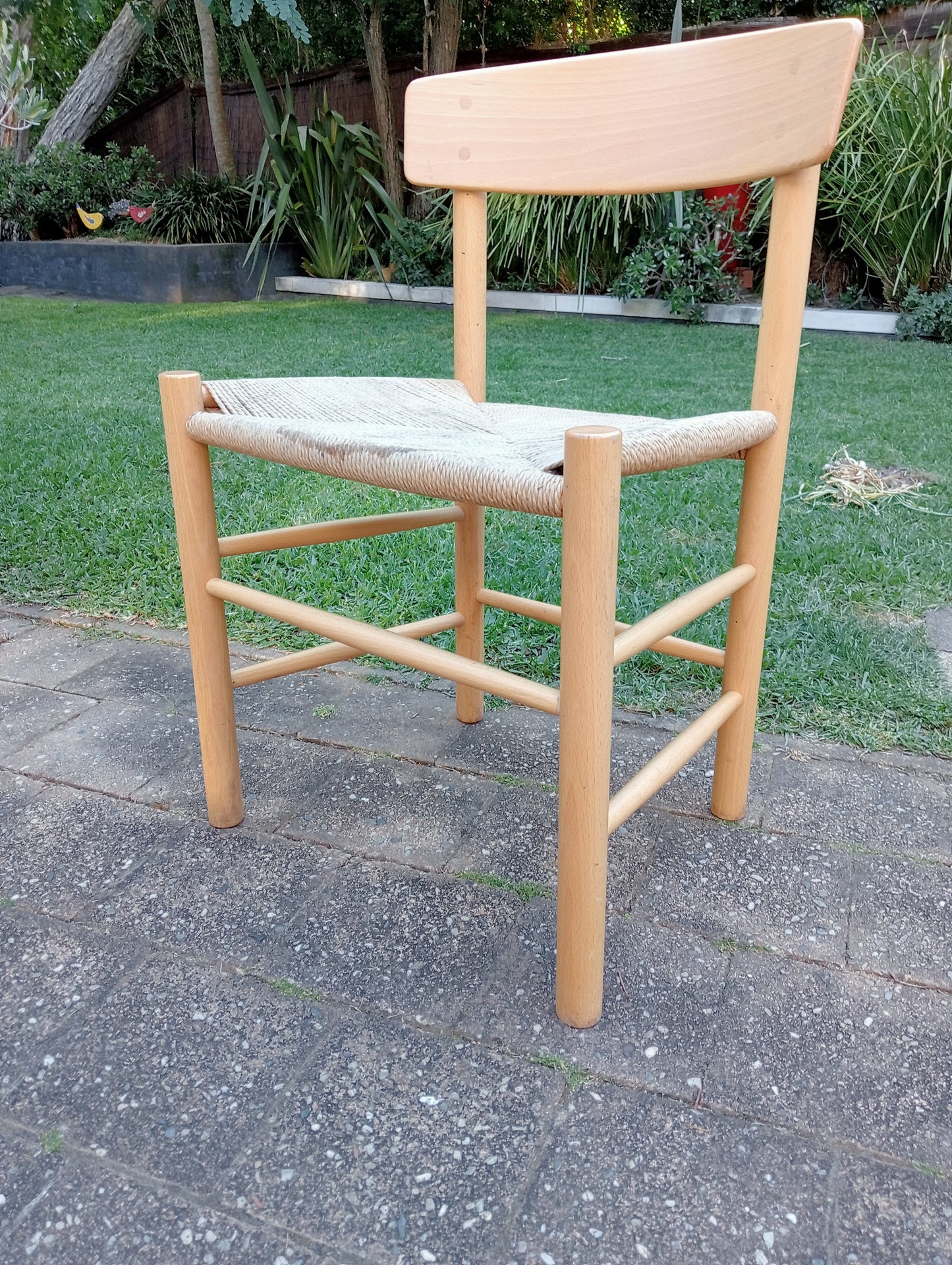 Børge Mogensen "Folkestolen" J39 dining chairs by FDB Mobler. (Under restoration)