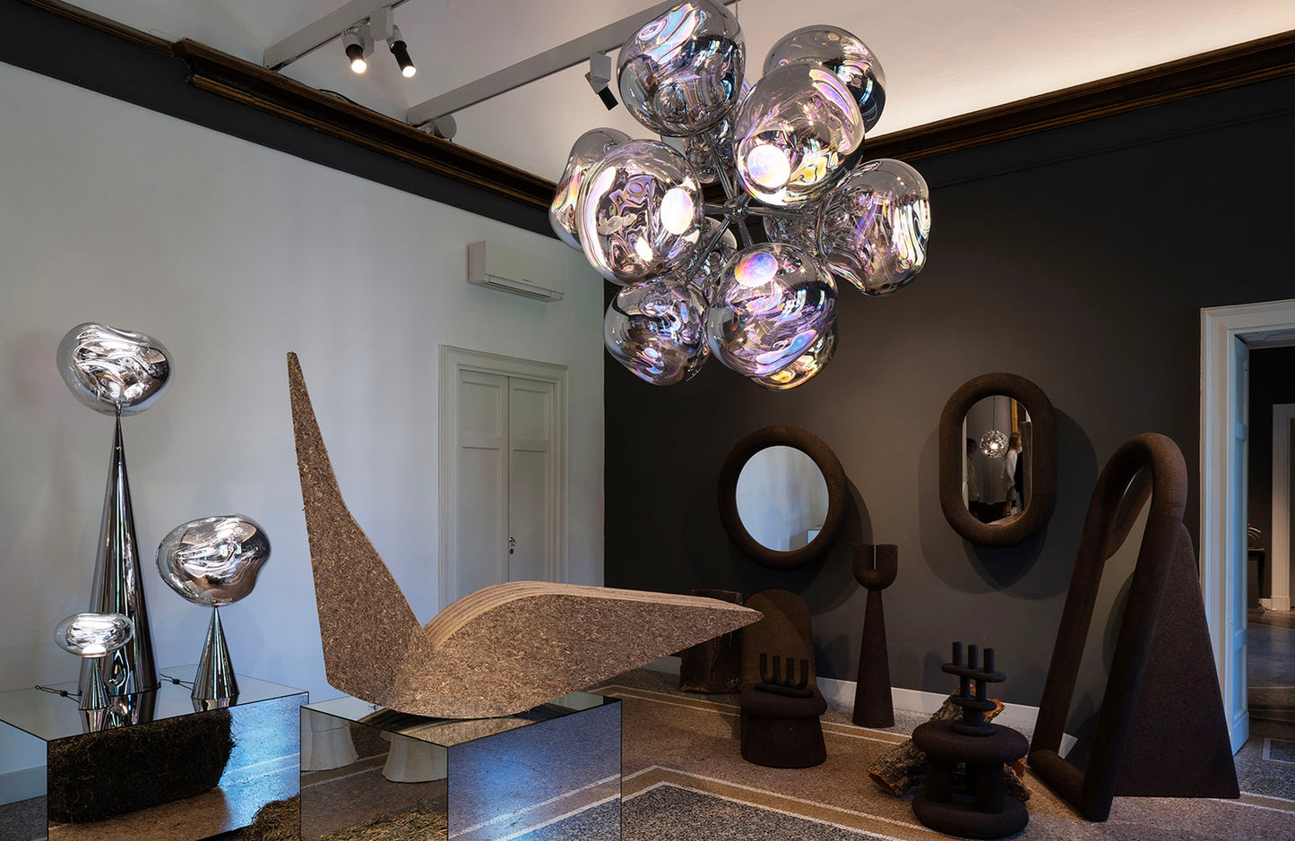 Tom Dixon “Bird Chaise” Chaise lounge in Søuld eelgrass.