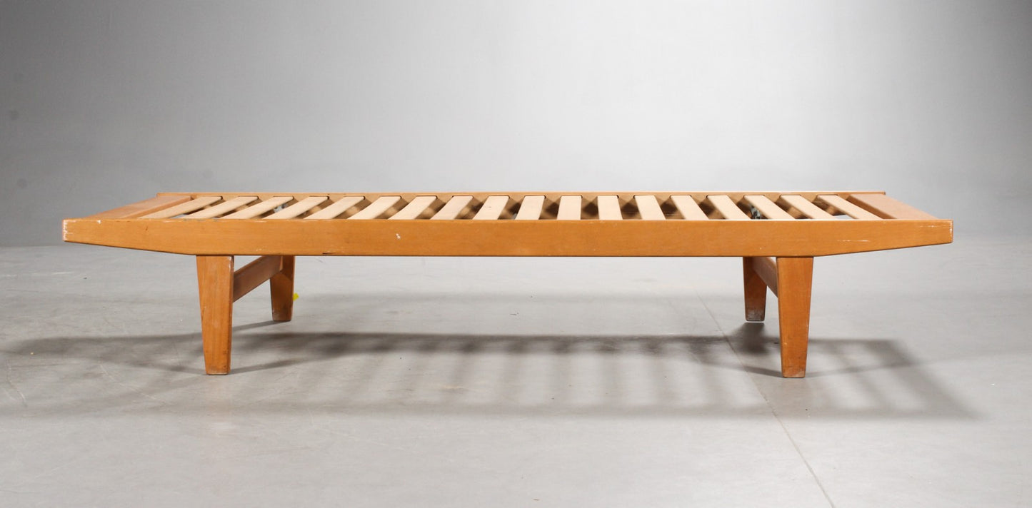 Poul M Volther FDB Daybed in beech.
