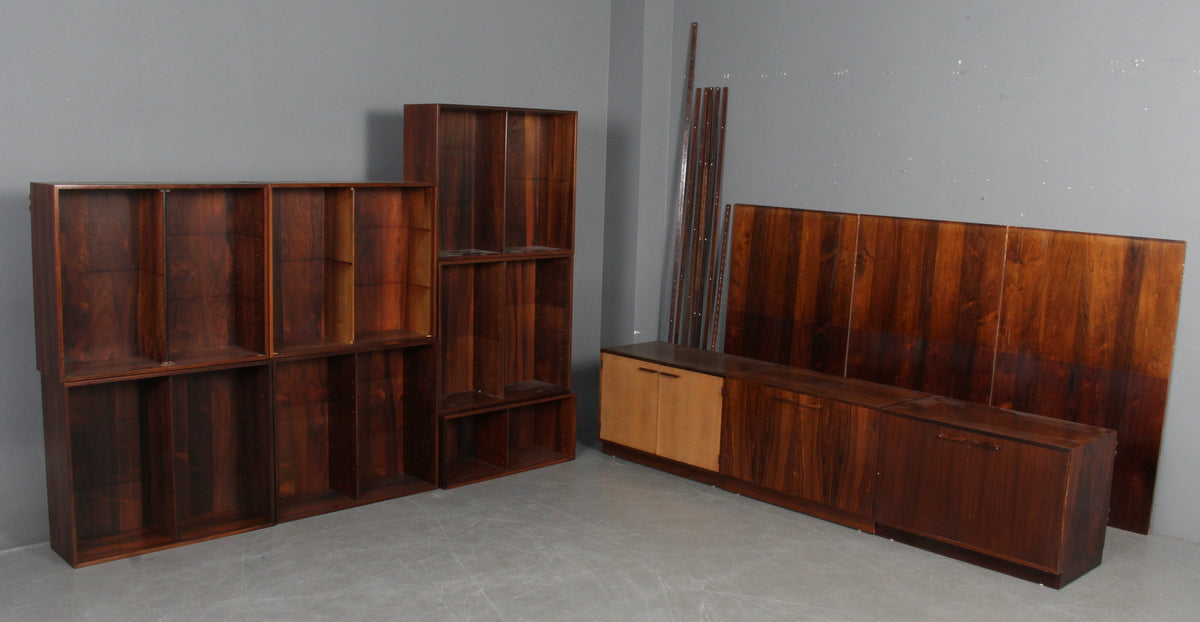 Kai Kristiansen Rosewood and teak FM Reolsystem options.