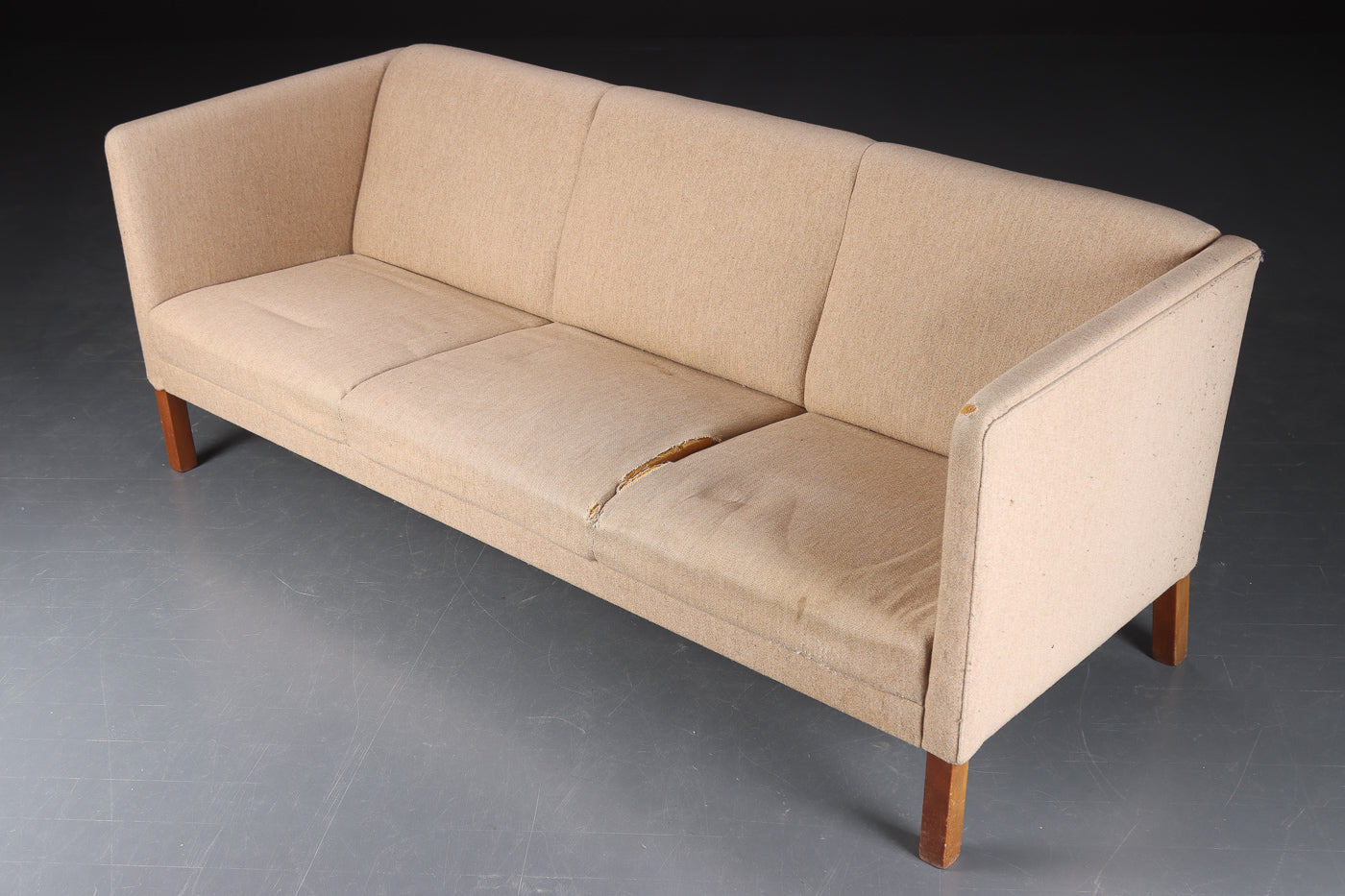 Erik Ole Jørgensen sofa. (to be restored)