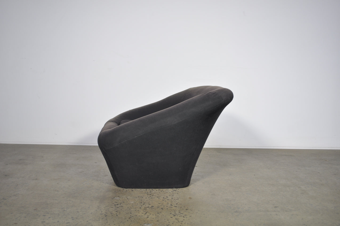 Artifort Classic Nest Chair by Pierre Paulin.