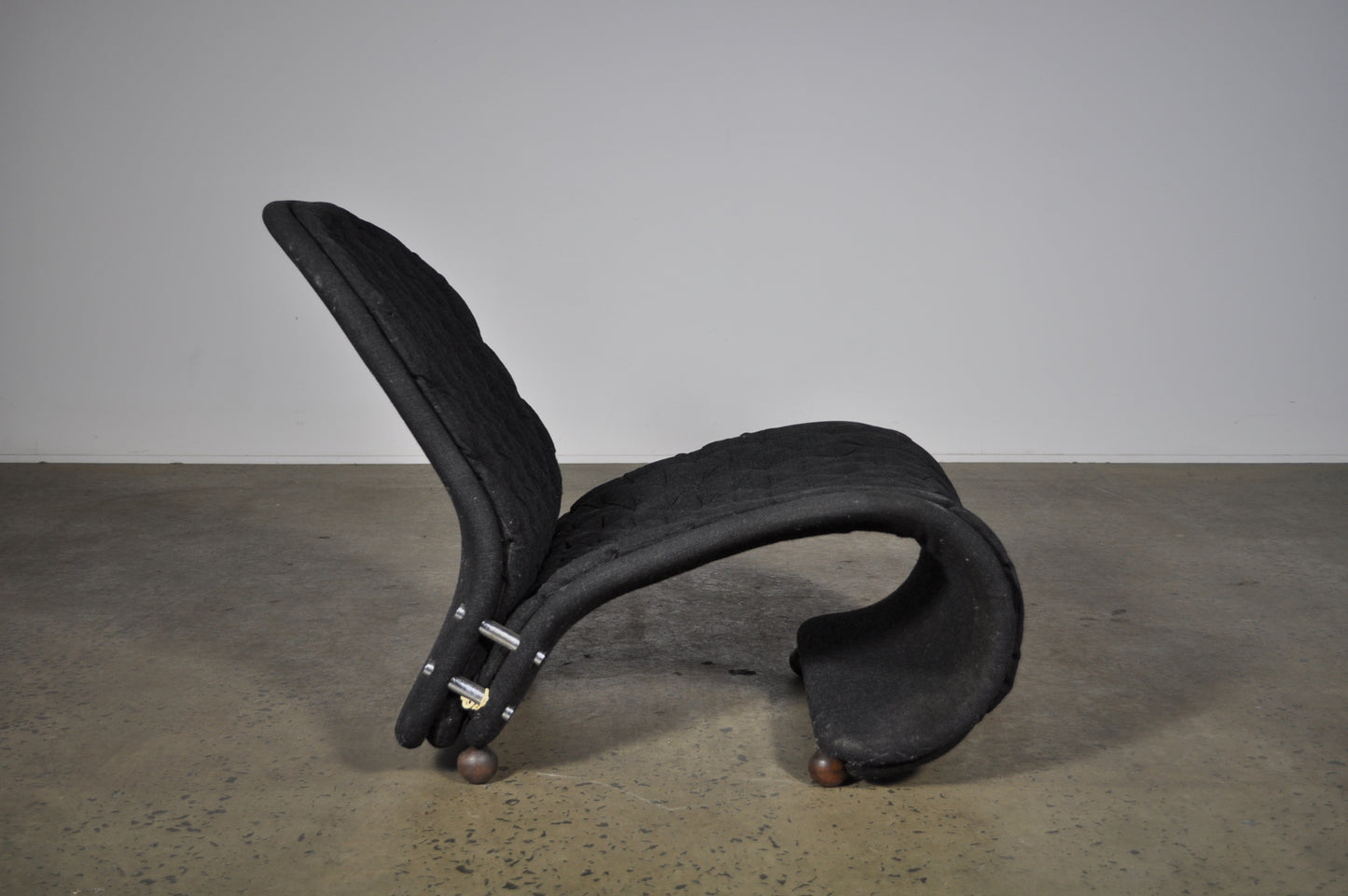 Verner Panton 1-2-3 Lounge chair in shorter style. Under restoration