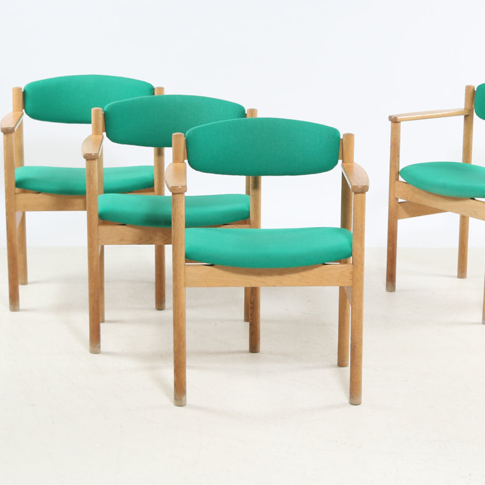 Jørgen Bækmark J86 Dining chairs by FDB. Under restoration