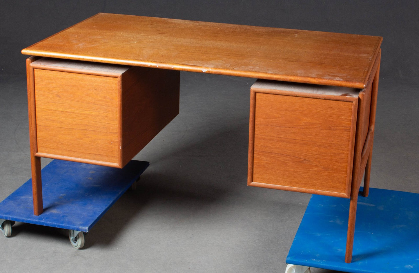 Teak Desk by GV Møbler.