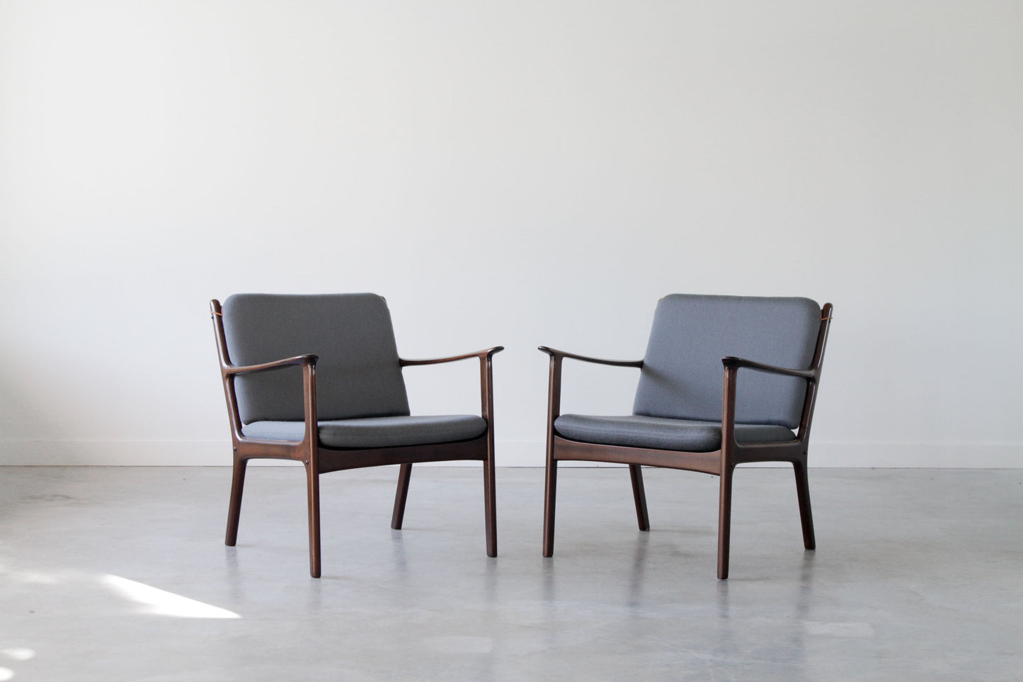 Ole Wanscher lounge chair. Model PJ 112.
