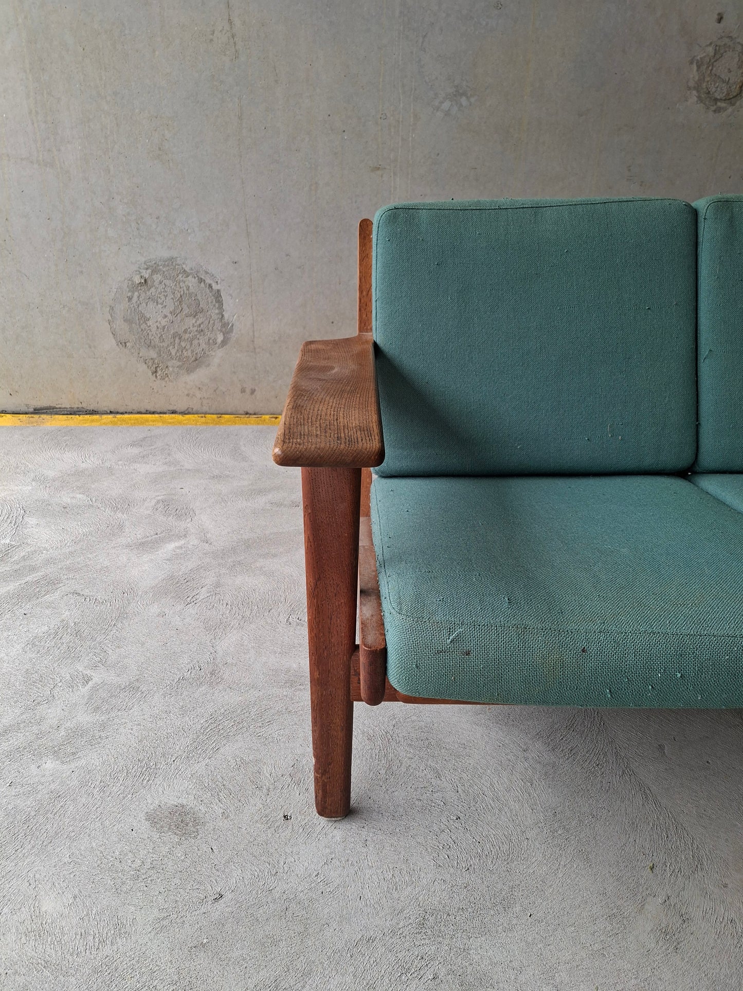 GE290 Hans J. Wegner Plank Sofa by GETAMA. (Under restoration).