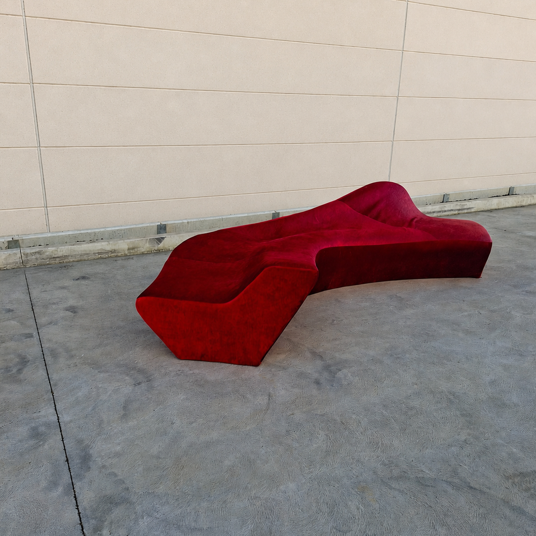 Zaha Hadid ‘Moraine’ Sofa for Sawaya & Moroni.