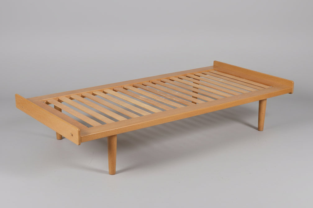 Ejvind A. Johansson Daybed for FDB Møbler.