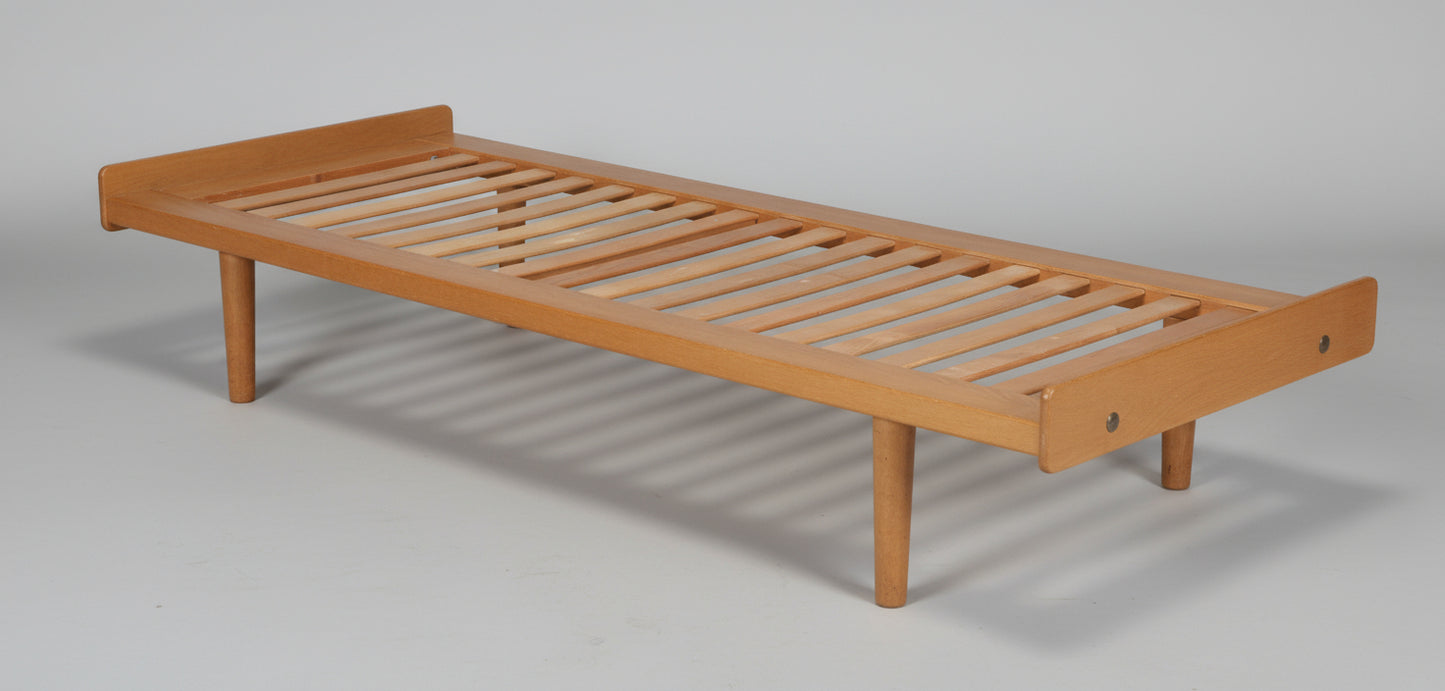 Ejvind A. Johansson Daybed for FDB Møbler.