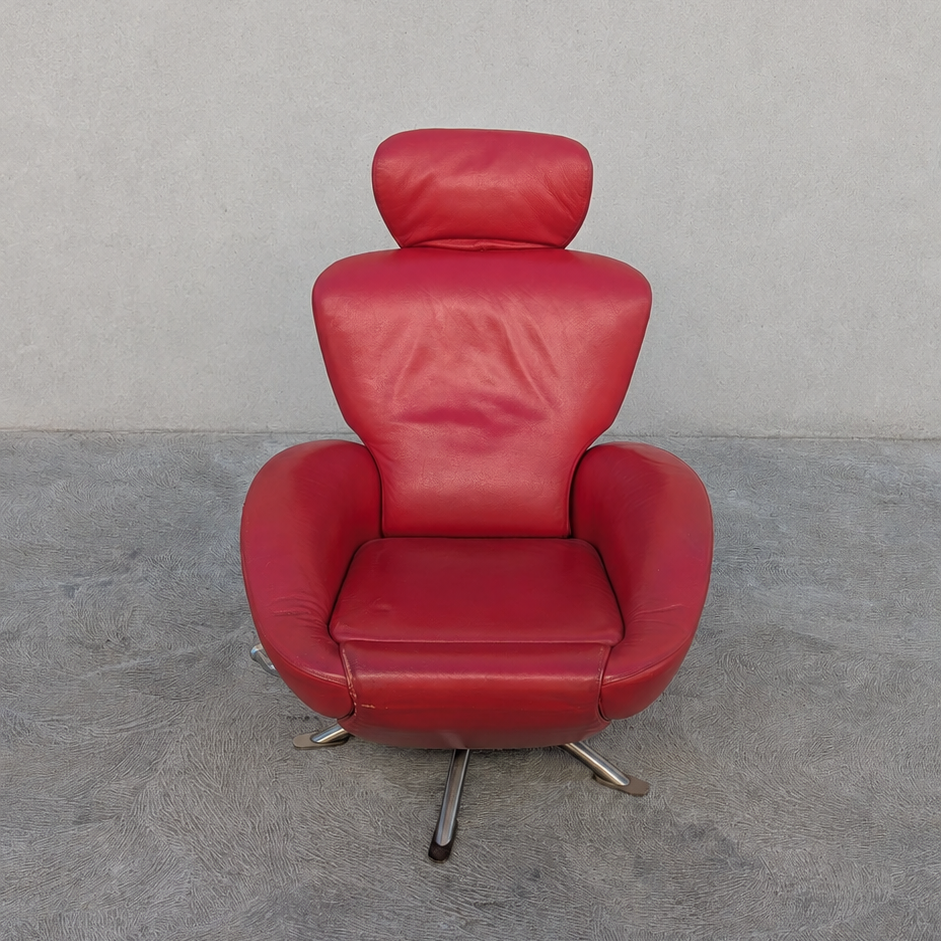Cassina K10 Dodo Reclining Armchair in Red Leather.