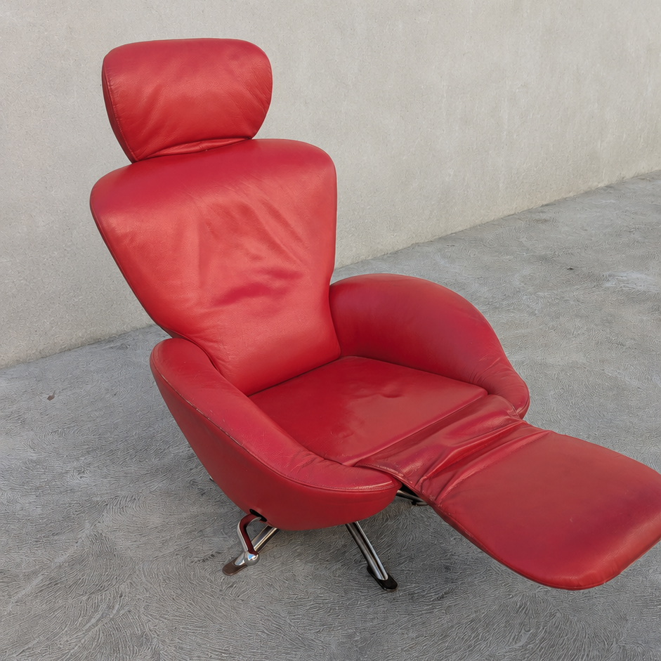 Cassina K10 Dodo Reclining Armchair in Red Leather.