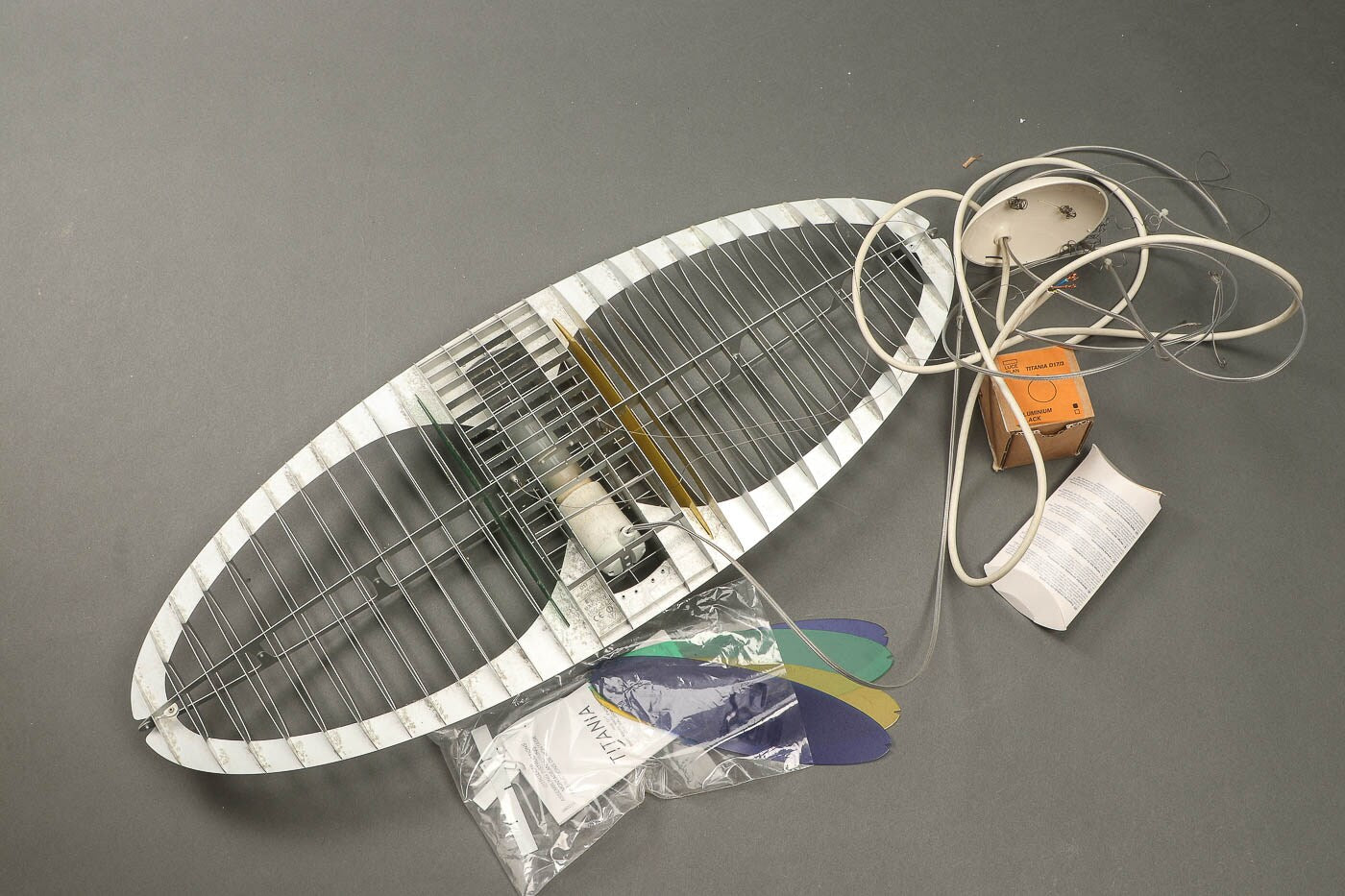 Titania Pendant Light (model D17)