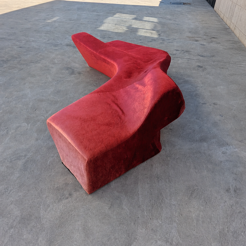 Zaha Hadid ‘Moraine’ Sofa for Sawaya & Moroni.