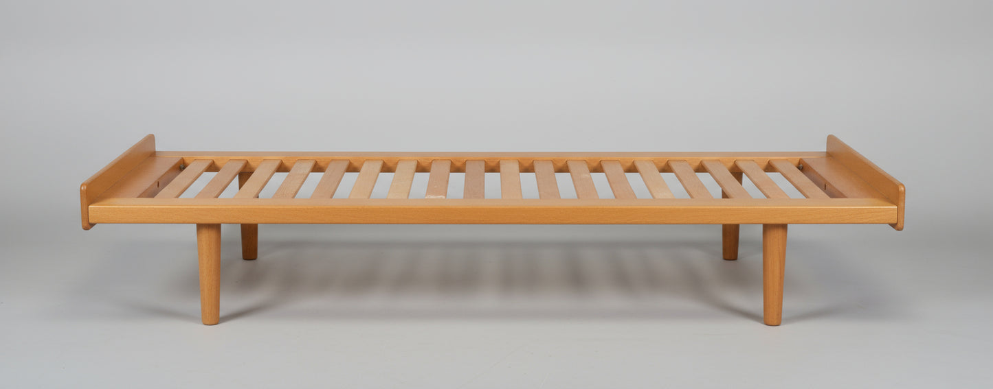 Ejvind A. Johansson Daybed for FDB Møbler.