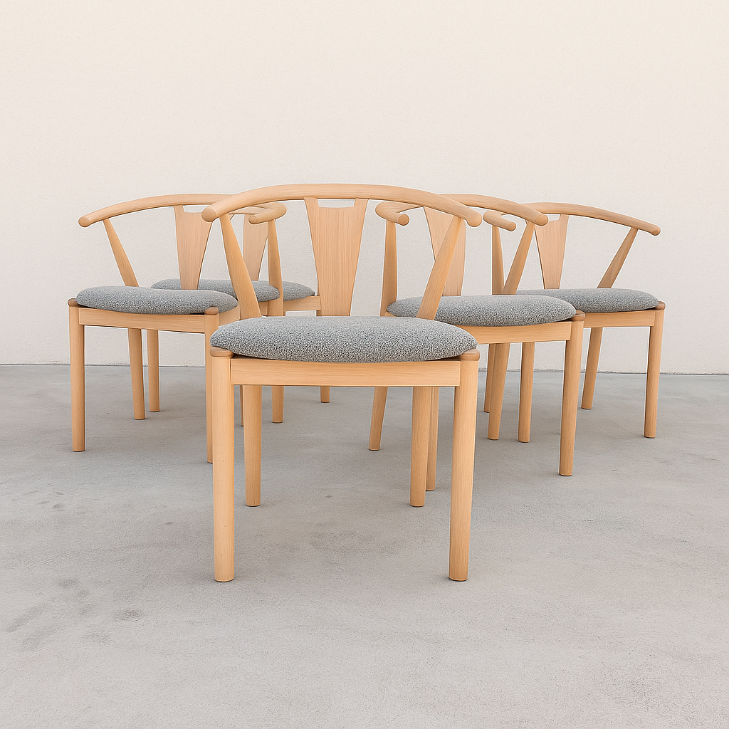 K.Hoffer Larsen Danish dining chairs. Set of 6.