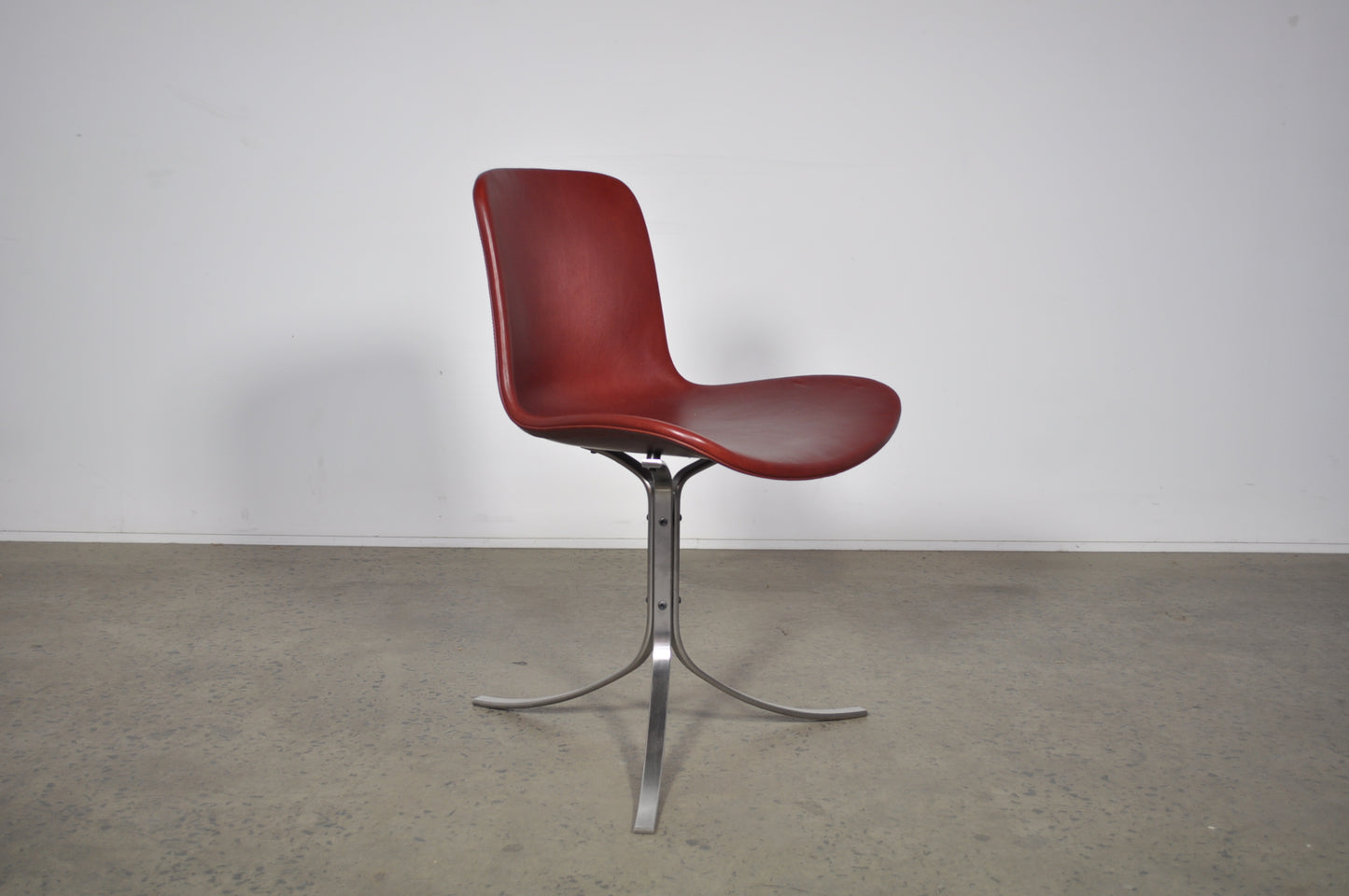 PK9 Chair by Poul Kjærholm for Fritz Hansen.