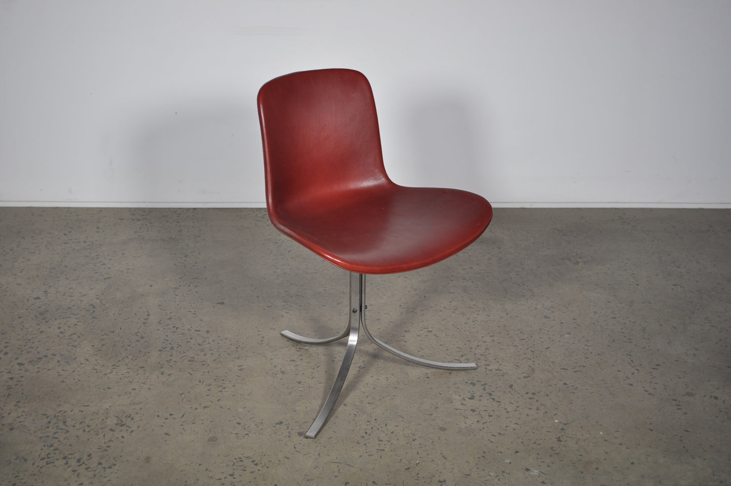 PK9 Chair by Poul Kjærholm for Fritz Hansen.