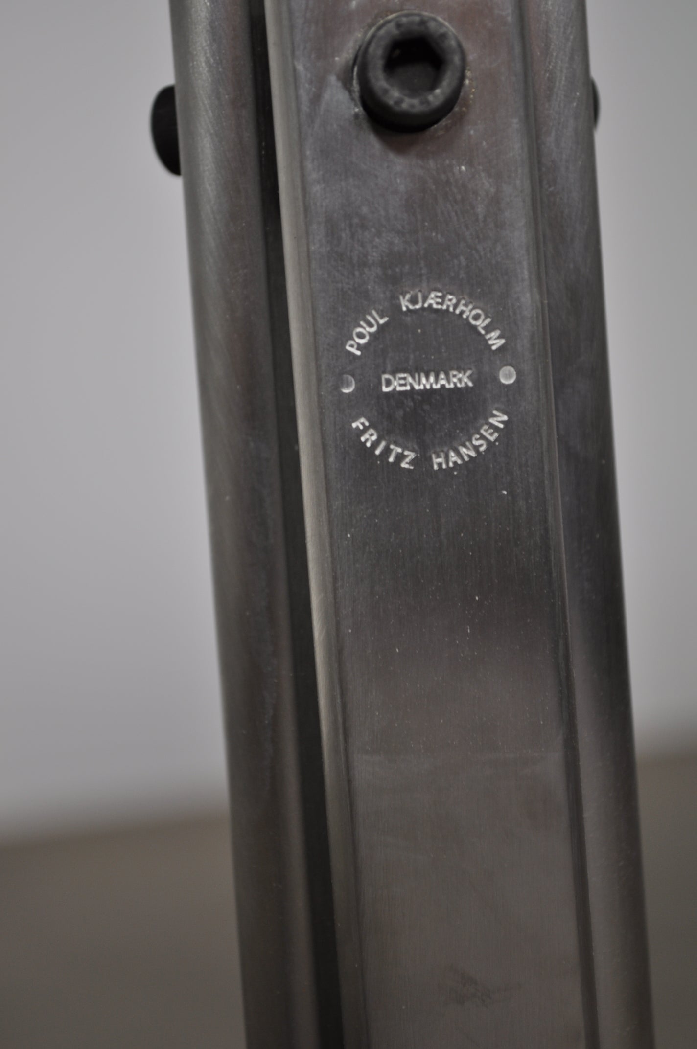 PK9 Chair by Poul Kjærholm for Fritz Hansen.