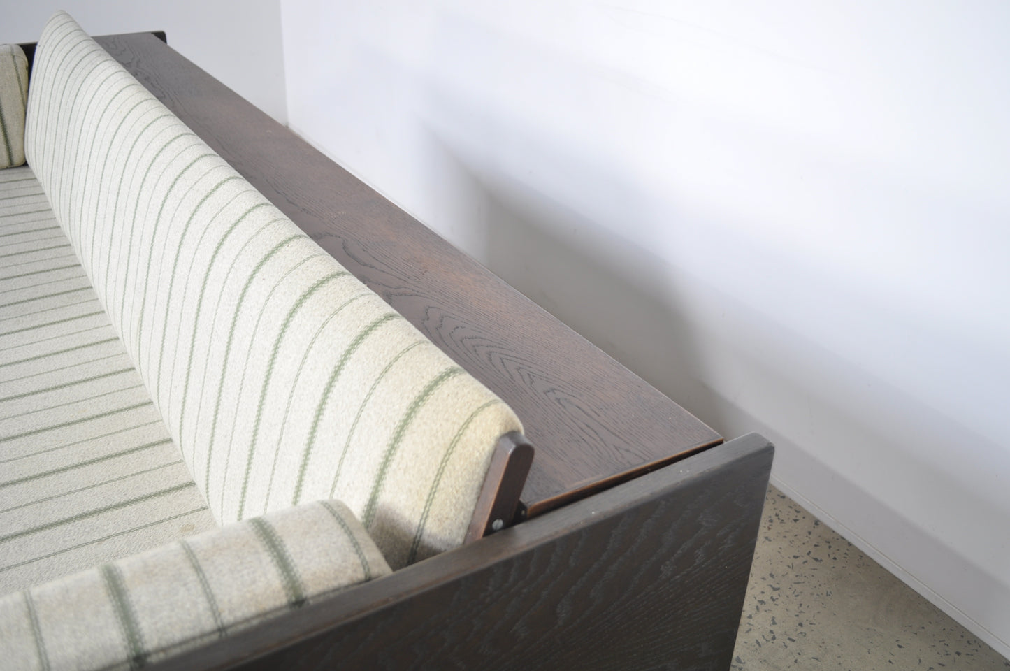Hans J. Wegner GE6 Daybed Sofa for GETAMA.