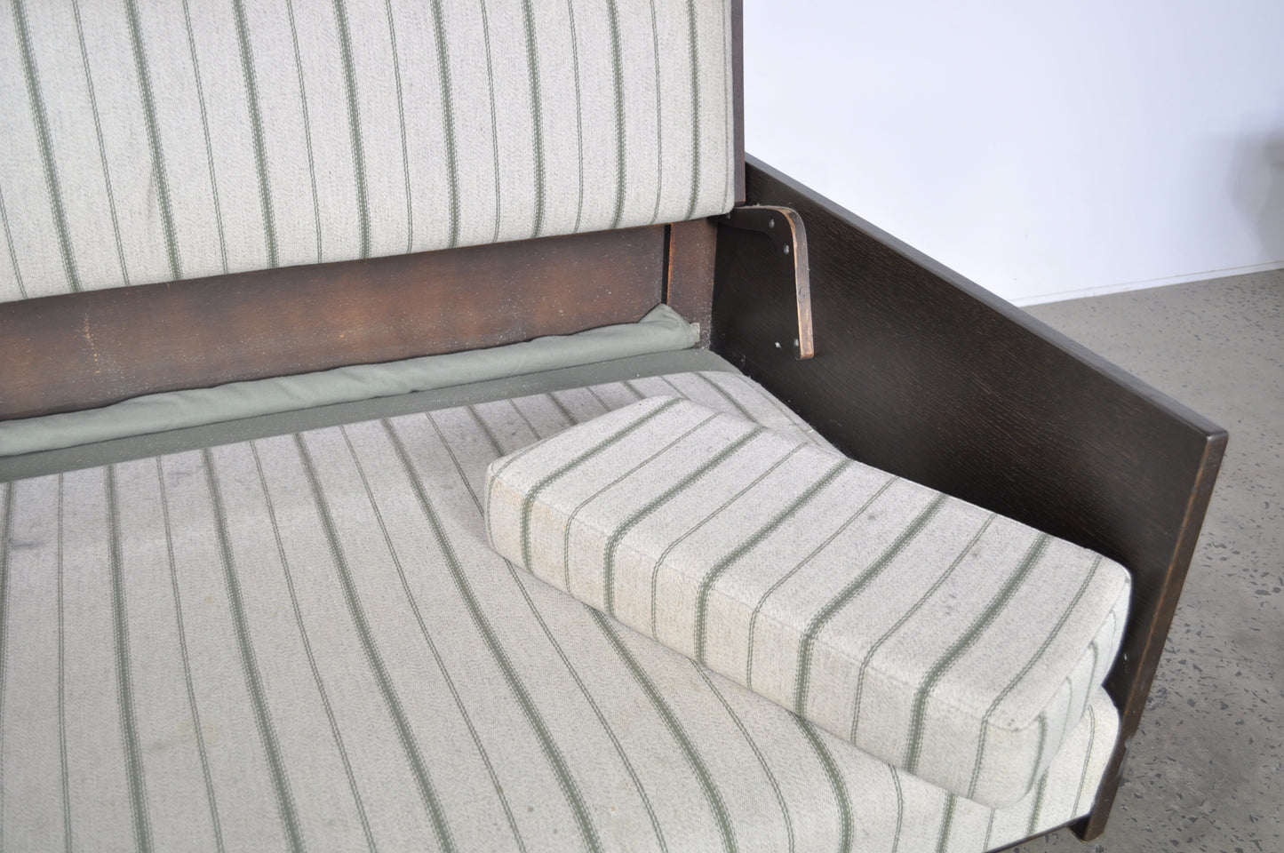 Hans J. Wegner GE6 Daybed Sofa for GETAMA.
