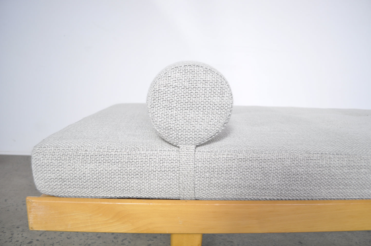 Danish Daybed in Beech.