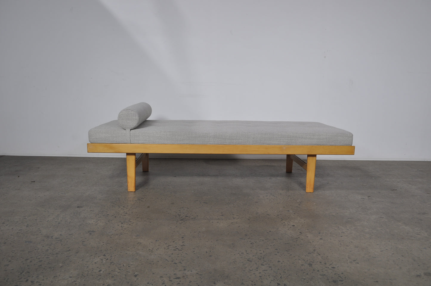 Danish Daybed in Beech.