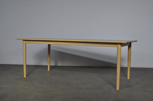 Brødrene Andersen dining table .
