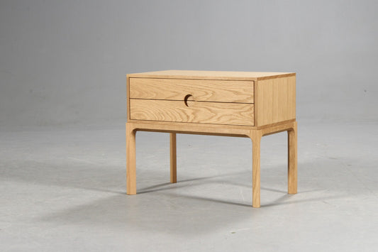 Kai Kristiansen. Chest of drawers / bedside table of veneered oak.