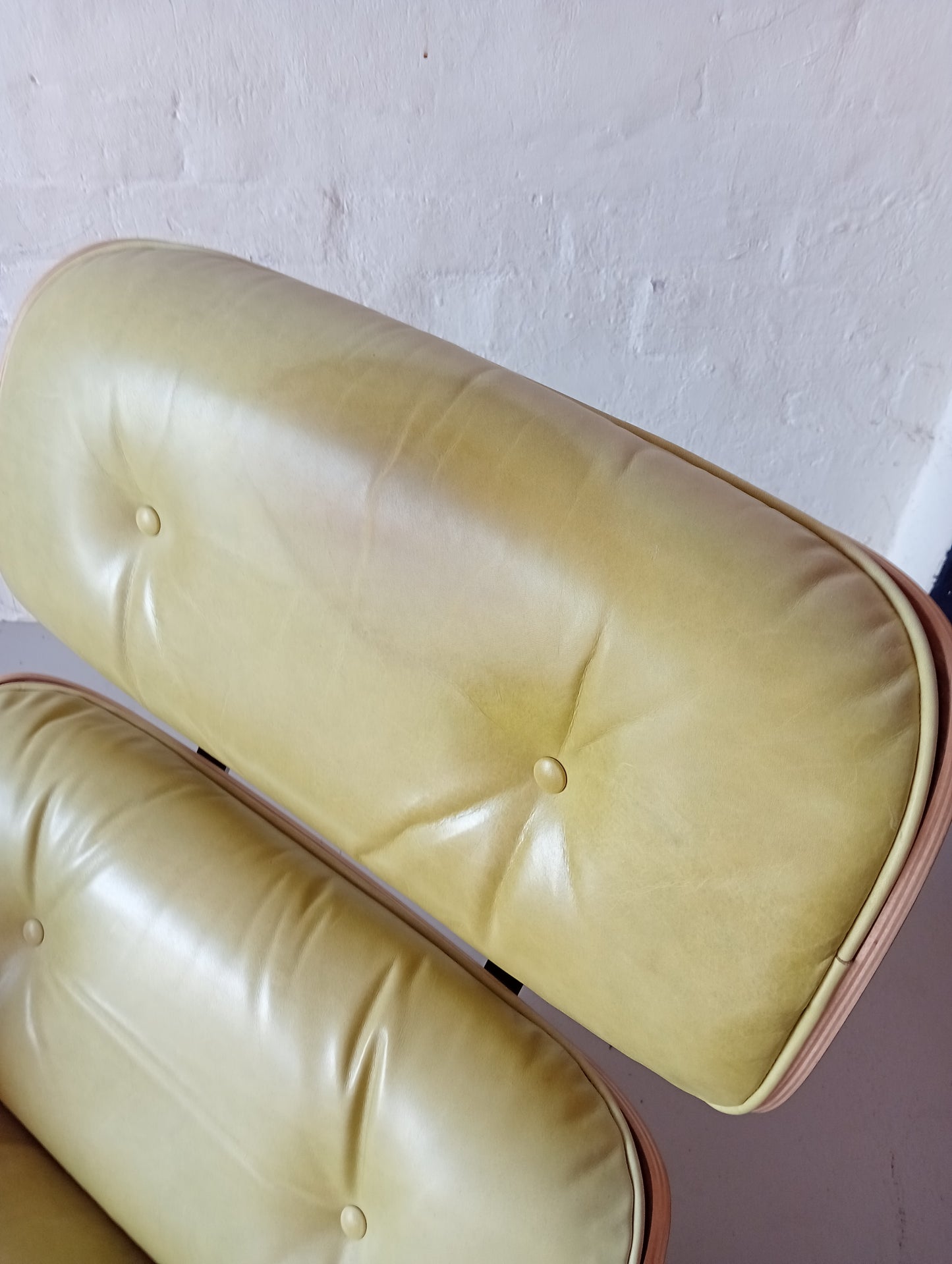 Eames Lounge Chair 670 + Ottoman 671 by Herman Miller.