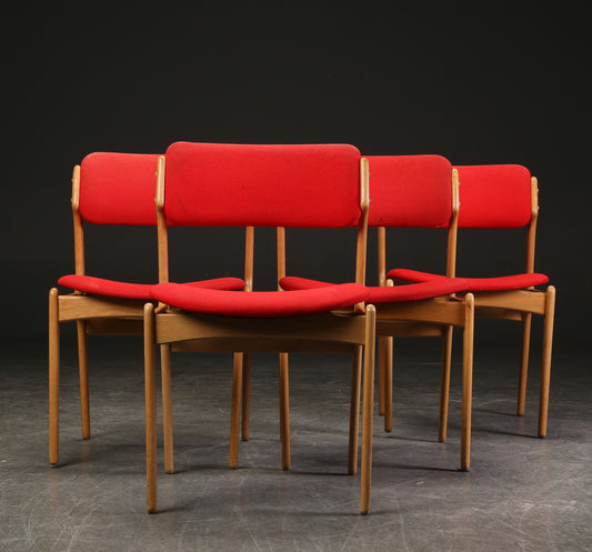 Erik Buch. Four oak chairs, model OD 49. To be restored.