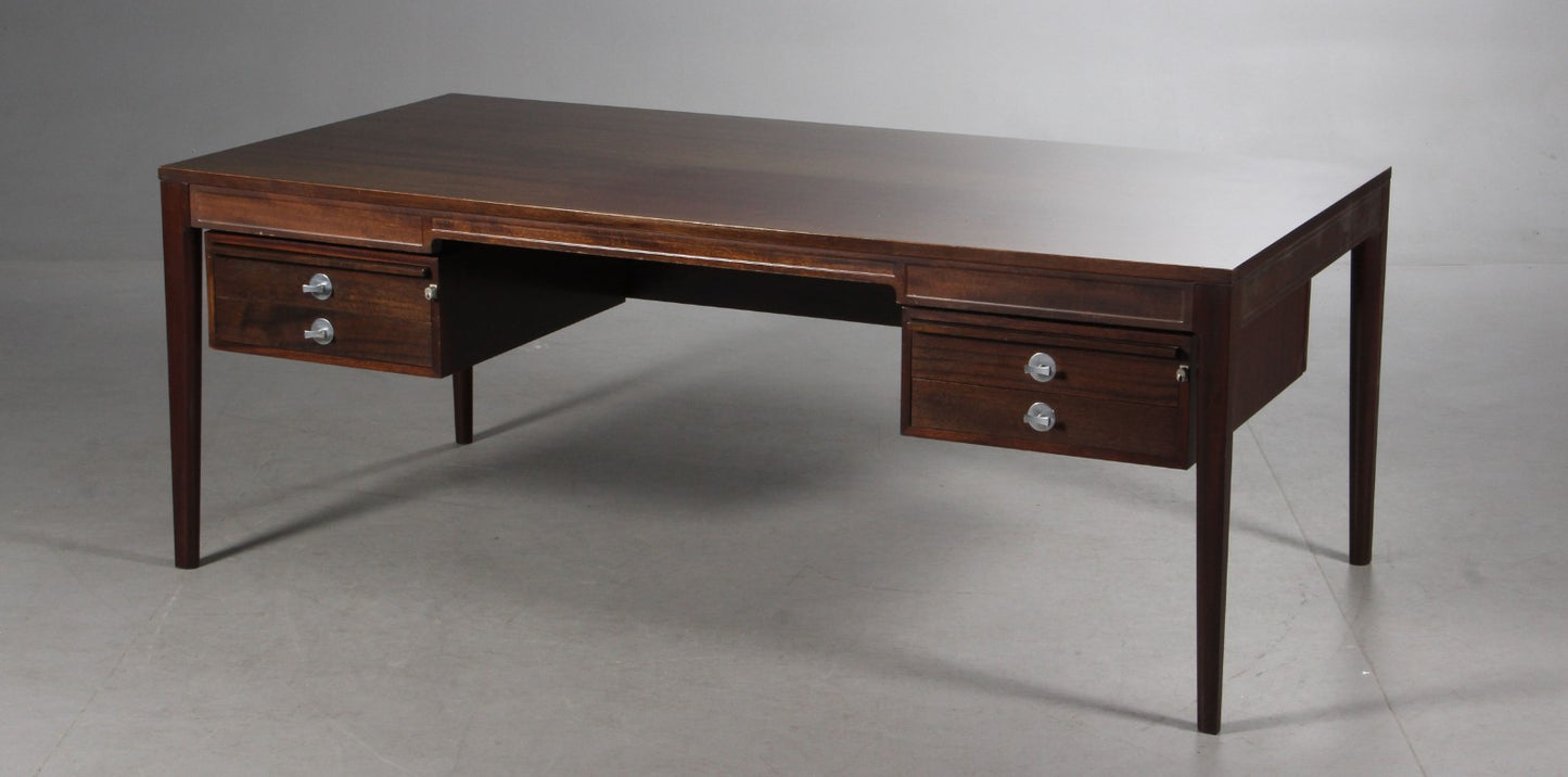 Finn Juhl. Freestanding desk. 'Diplomat', in mahogany.