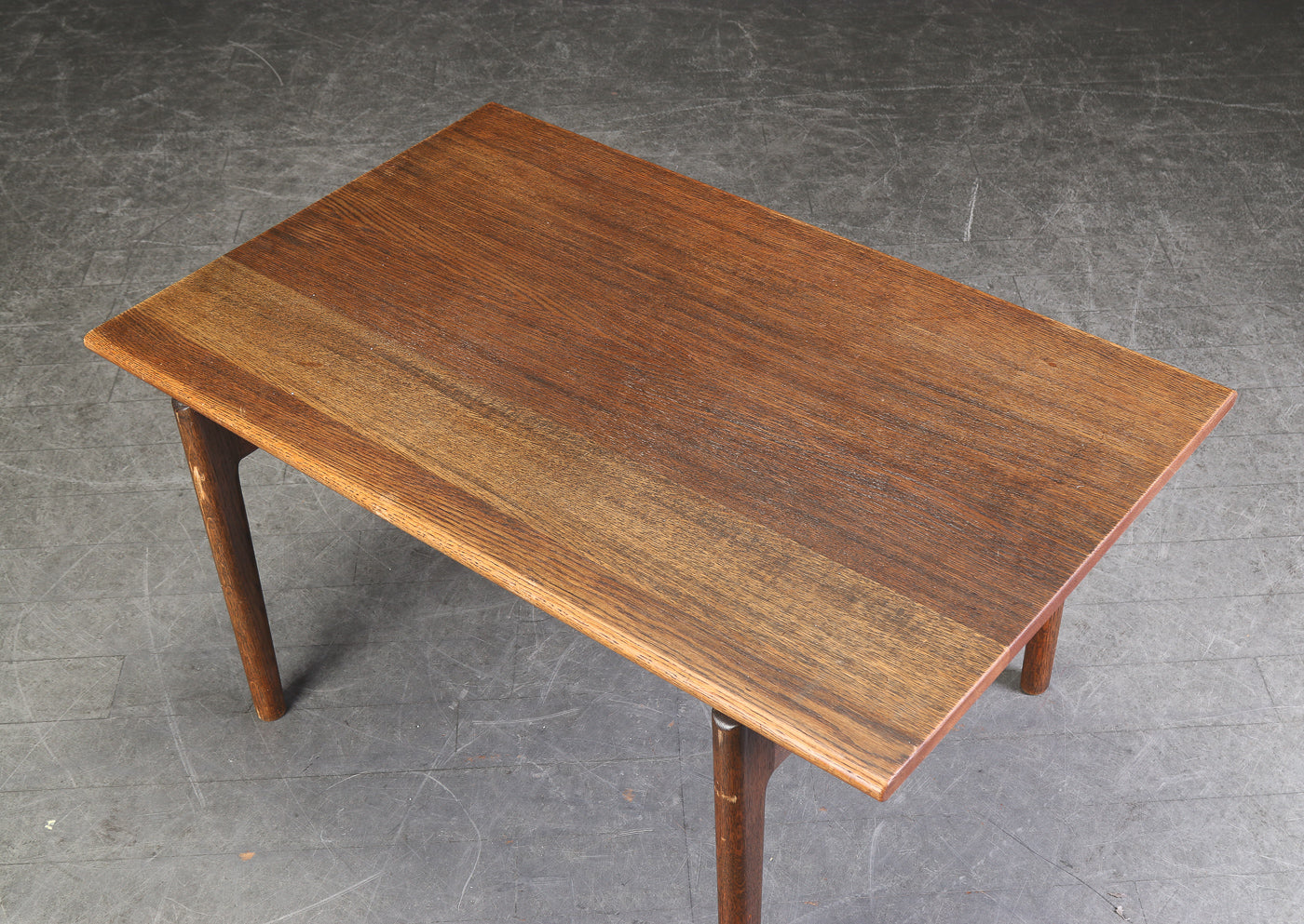 Hans J. Wegner Solid oak coffee table. To be restored.