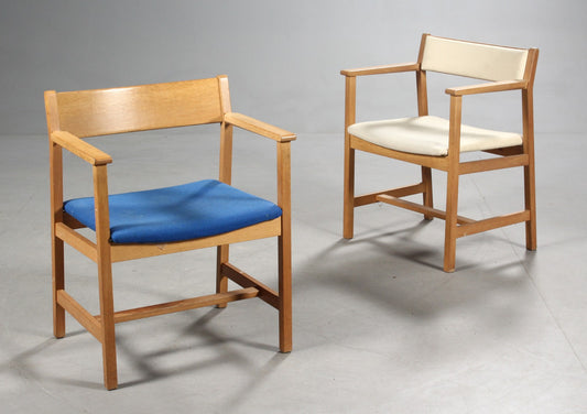 Børge Mogensen armchairs in oak, model 3248 set of 8. To be restored.
