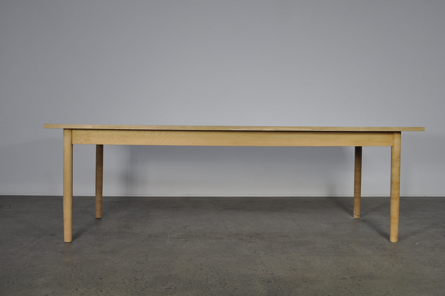 Oak extendable dining table.