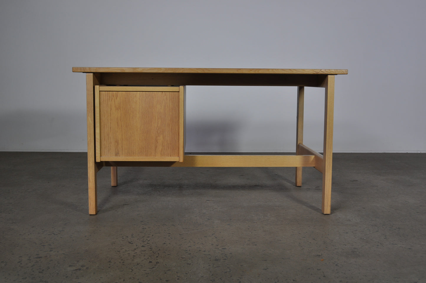 Hans Wegner desk by Getama