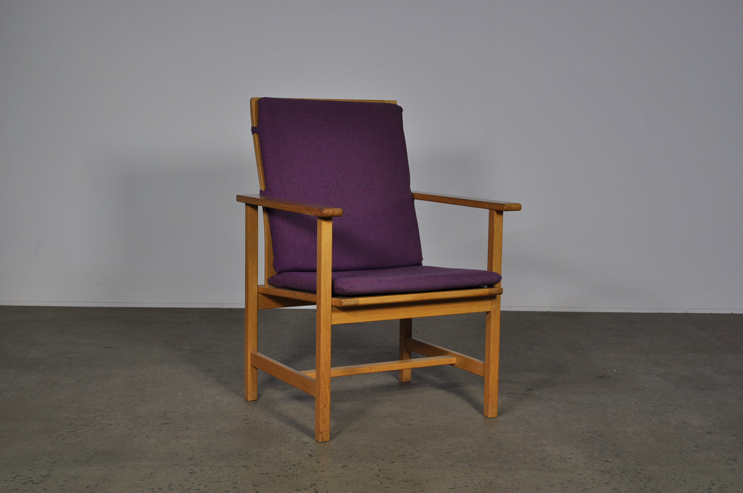 Børge Mogensen 2257 model armchair in Purple.