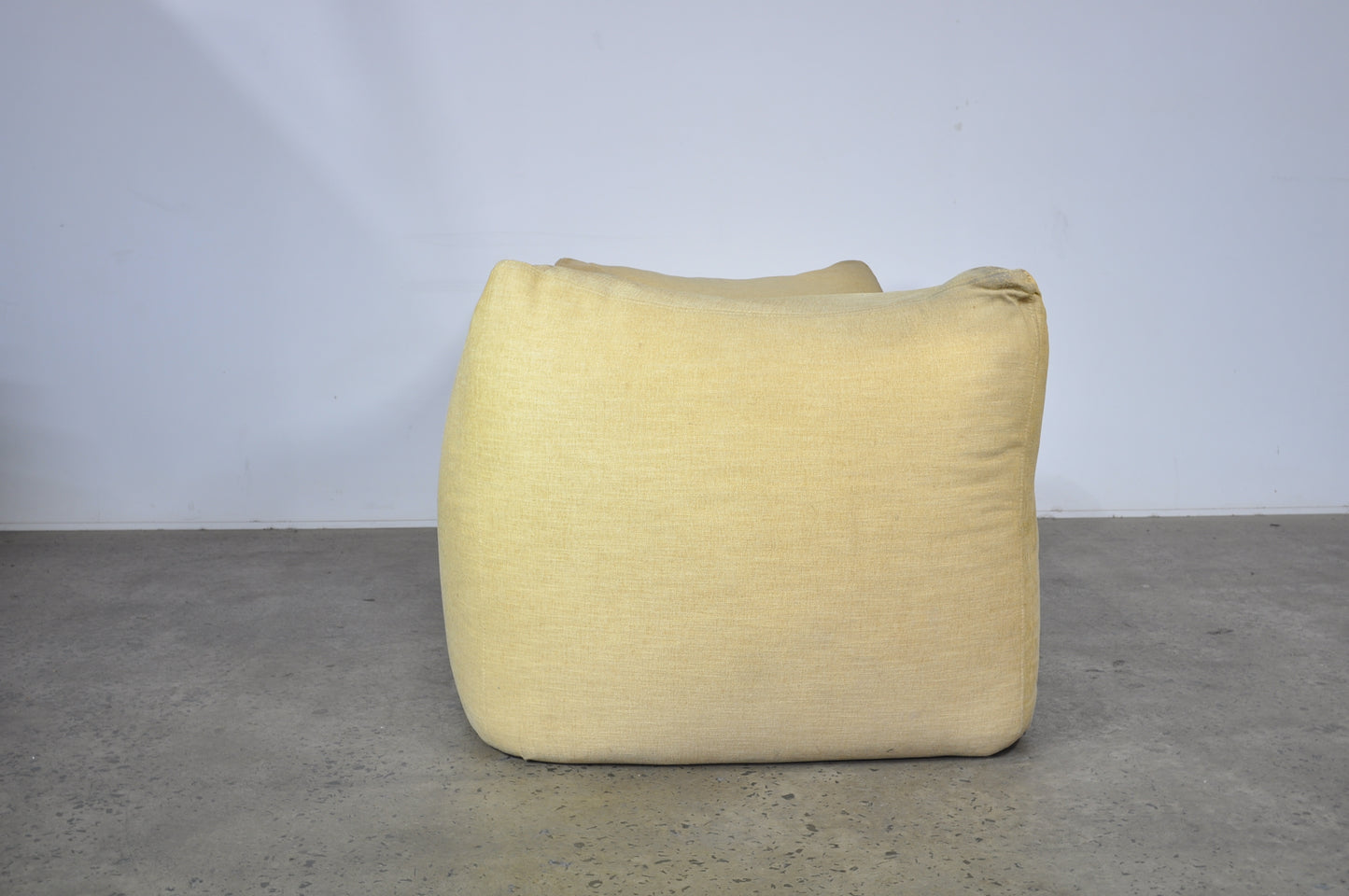 Mario Bellini le bambole sofa in Fabric.