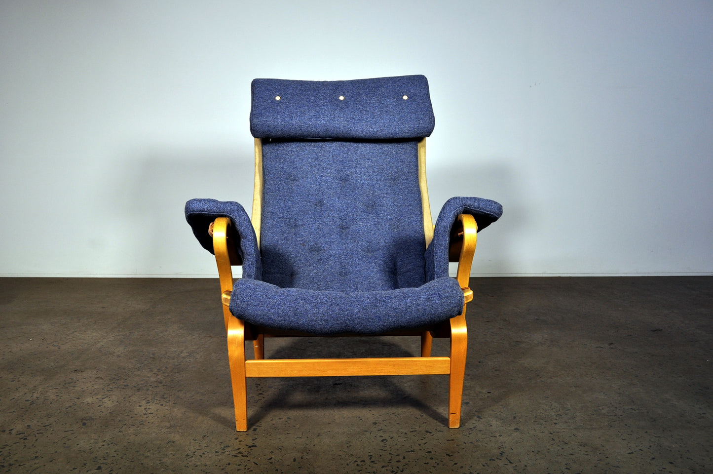 Bruno Mathsson Pernilla chair for DUX.