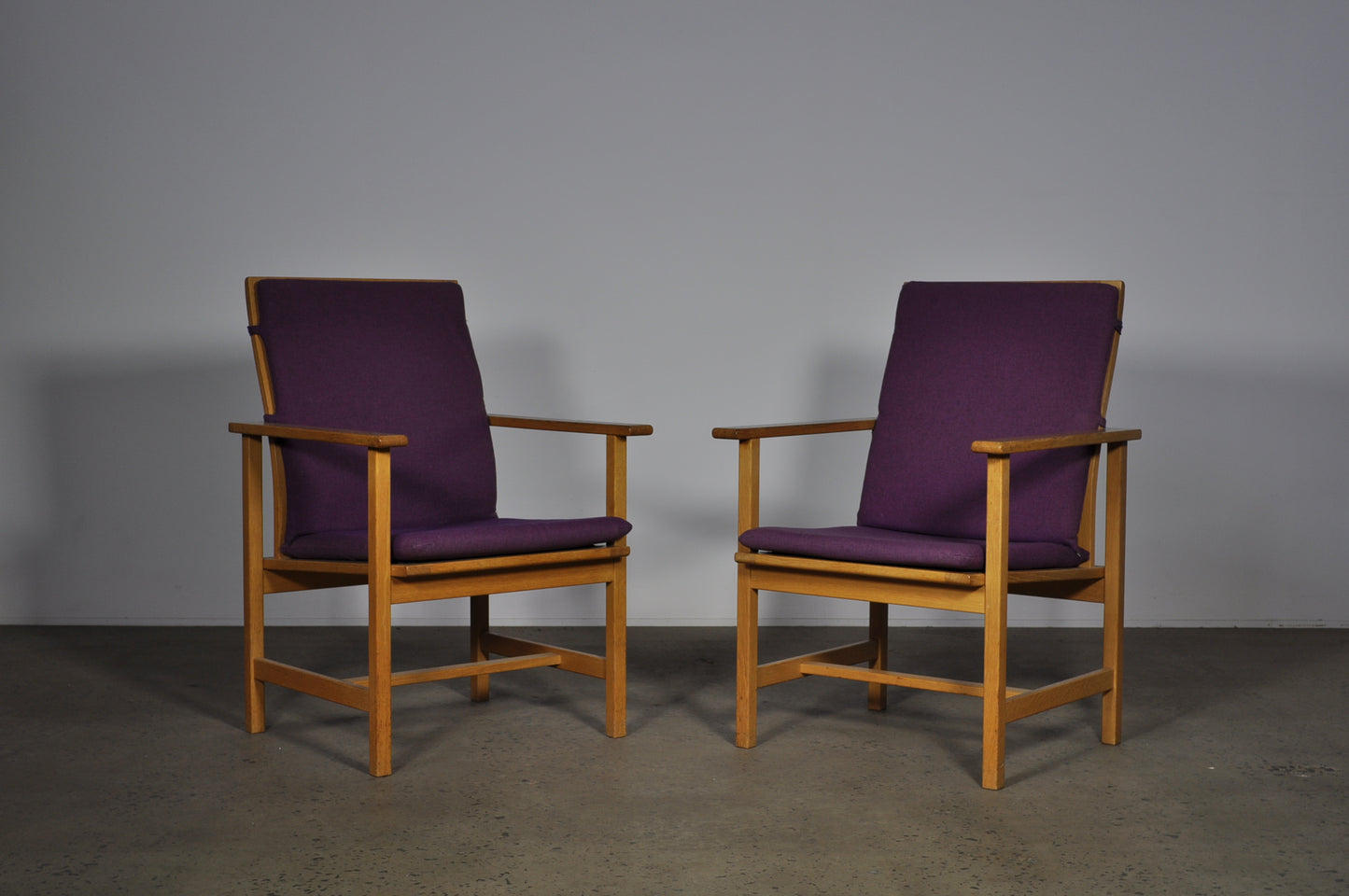 Børge Mogensen 2257 model armchair in Purple.