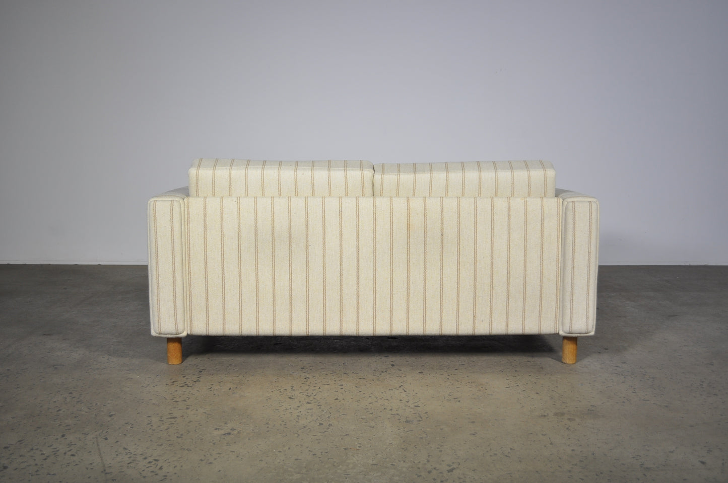Hans J.Wegner Century 2000 sofa by GETAMA.
