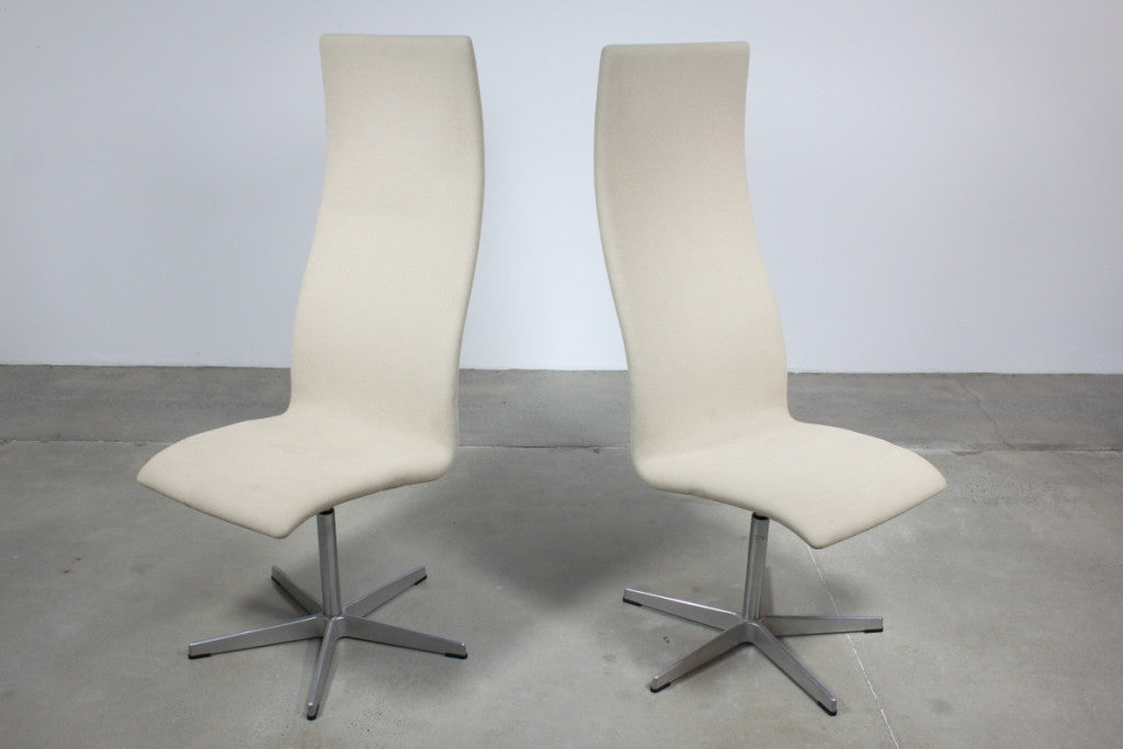 Arne Jacobsen Oxford chairs 3172 Model - Case 22