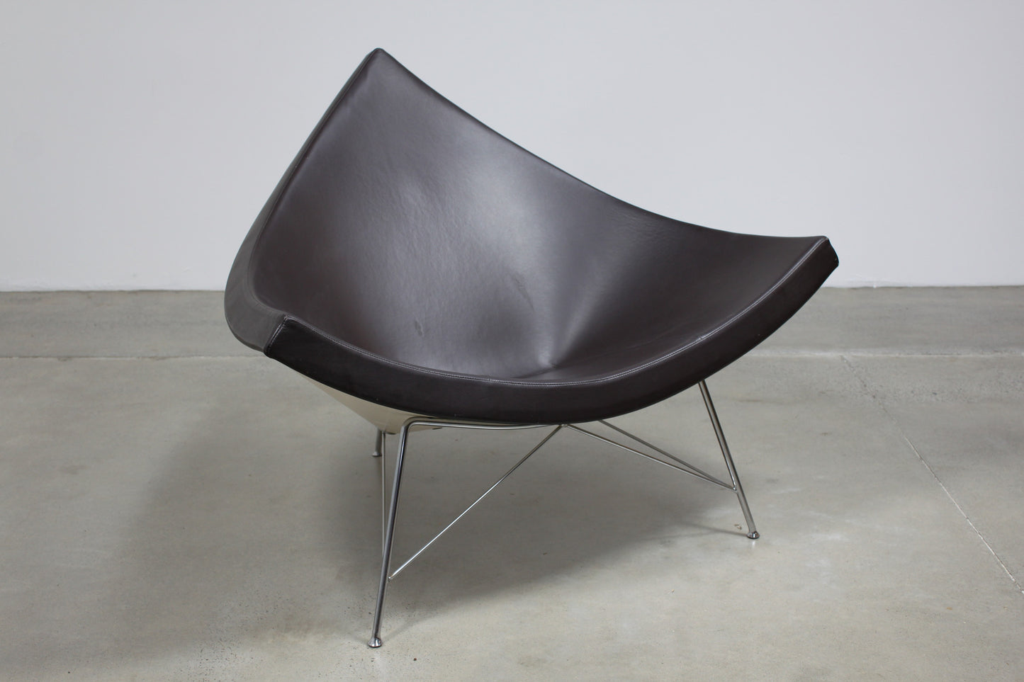 George Nelson Vitra Coconut Chair - Case 22